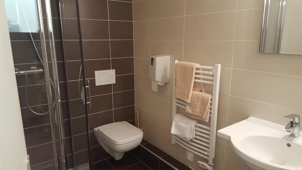 Hotel Le Soli Saint-Julien-en-Genevois Eksteriør bilde