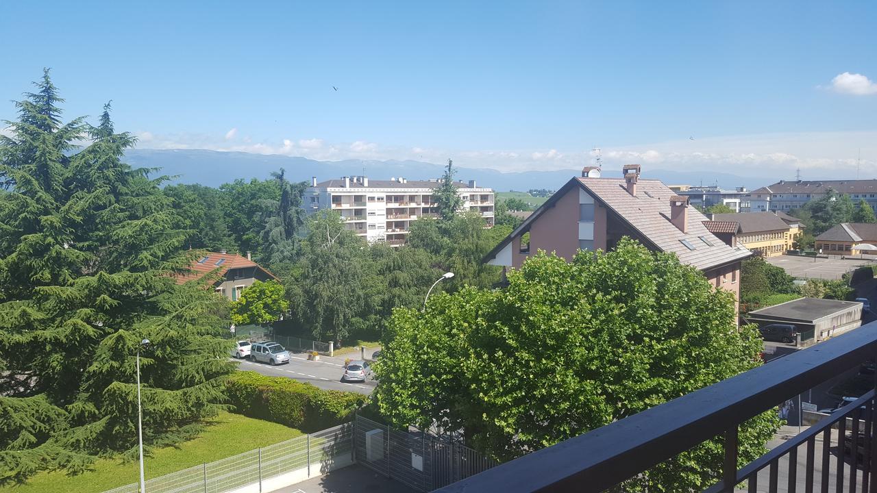 Hotel Le Soli Saint-Julien-en-Genevois Eksteriør bilde