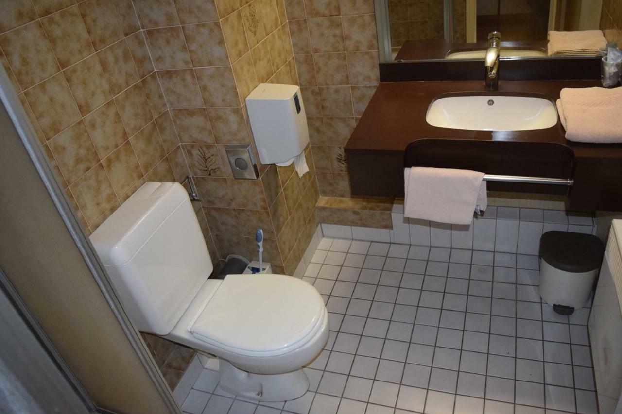 Hotel Le Soli Saint-Julien-en-Genevois Eksteriør bilde